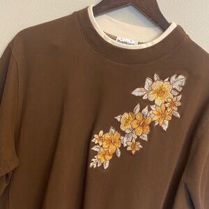 BonWorth VTG Double Layer Crewneck Brown & Cream Tee with Floral Appliqué. XL P